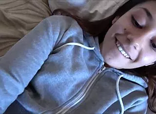 Latina girlfriend gets stretched out before gym - perfect girlfriend - xxlayna marie x alex adams