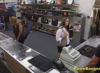 Sexy Customer's TIGHT Shaved Twat GETS Pounded Hard