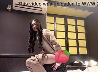 Watch Japanese Babe Squirt Vibrator In Disaster Bathroom!