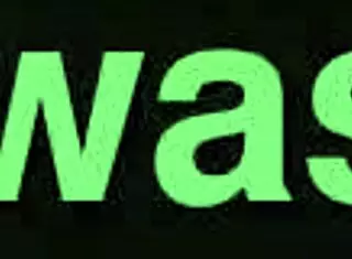 Top oral performance in lingerie