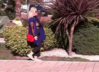 Watch this latina masturbate her ass!