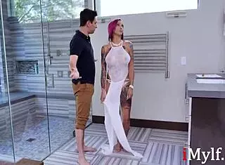 Rude Milf Annabell Peaks Gets Nasty At Work With Boss