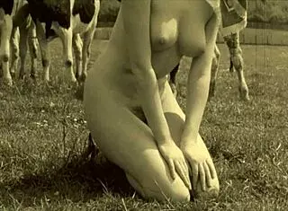 Vintage Taboo Pussy And Pooch!