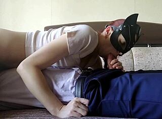 เธอเสร็จแรงบนควยของฉัน