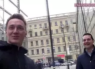 Flexible Babe Takes Intense Doggystyle Pounding in Group Threesome