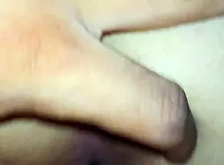 Early morning blowjob begins the day with excitement