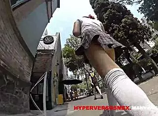 upskirt latina mexicana shows juicy panties