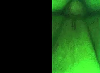 Latina amateur enjoys pussy splitting in close-up homemade hardcore