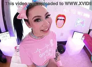 Lenna Lux visits big gulp girls