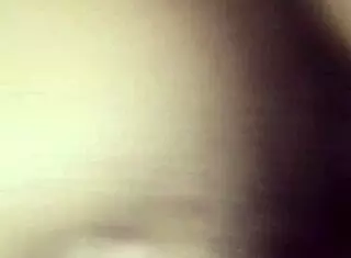 here i cum on her wet pussy