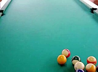 Ζεστοί ερασιτέχνες αδερφάκια γαμάνε δυνατά με squirt!