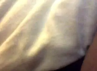 Exciting Hairy Pussy Play With Toys!