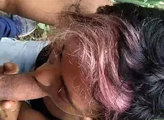 Suck it here, no one's watching the couple's oral fun.