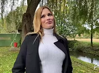 Rose Gourmande Is Addicted To Intense Fucking