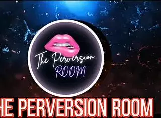 La rockera trio con africano y peruano en escena de squirting