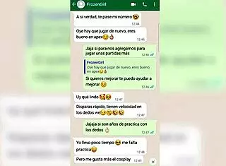 Gamer girl sends nudes via WhatsApp we end up fucking 😏