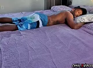 Horny Guy Masturbates With Chair, Fudedordebuceta2017 Makes Him Cum On Big Black Cock