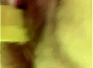 Passionate BBW MILF Enjoys Dildo