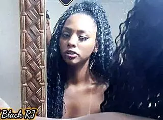 hey, wanna see how i fucked amandinha black rj in front of the mirror?