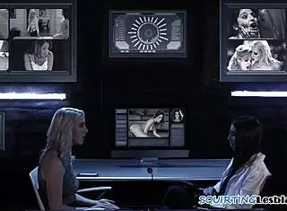 Lesbo Milf Teases Pussy in Steamy Erotic Threeway with Squirting Babes