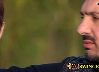 Kan du klare denne varme rollespil sexfest med kinky swingerpar?