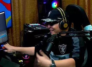 Pampam Shows Commission Front And Leaves Ruan Drooling - Papum No Barraco Podcast Complete In Sheer Red