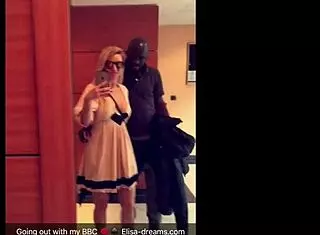 Third day in Paris, flashing and having sex 😏