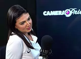 Is Sucking You Betrayal, Clara Wellen?