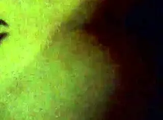 This Amateur Anal Session With A Married Woman Is So Intense!