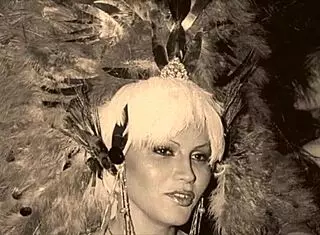 vintage showgirls undress and dance retro