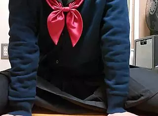 deep orgasm from dildo in anal, wow! 😍 amateurs enjoy