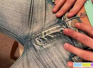 brookeskye fingers her pussy in pink panties.