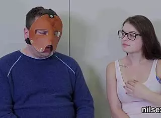 Horny Chick Gets Wild In Ass Hole Madhouse Therapy