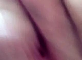 Watch my squirting slut orgasm!