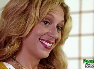 I Can't Beleive I Fucked My Stepsiblin With That Monster Cock At Home