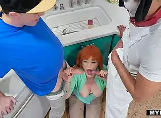 sexy lois griffin fucks stepson chris & brian in stepfamily guy parody