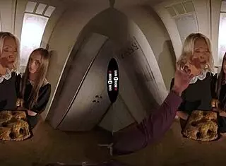 dark room vr where i meet my new neighbor for the first time