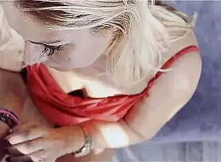 Sexy Vicky fucks fan