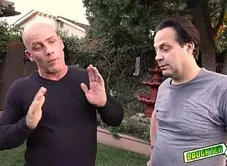 Babes Bust Their Pussies Wide Open!