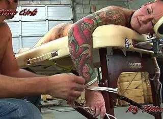 Blackwidowxxx gets a bold new head tattoo in reality show