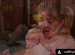 เอมิลี่ วิลลิสครอบงำสาววิทยาลัยเนิร์ดด้วยการบดขยี้เพื่อขอโทษหลังจากกลั่นแกล้งเธออย่างหนัก