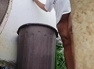 Mendilata, Brazil's Hottest Can Collector!