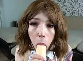 Cute Amateur Girl Takes Dildo in Ass