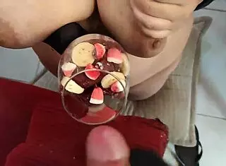 Homemade tribute: Gourmet cum tribute