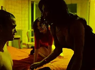 my shy encounter with a horny shemale's ass