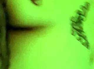 amateur slut gets fucked with toys 😈