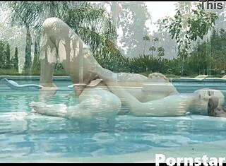 年轻 brunette Jenna J Ross 在泳池边脱衣自慰