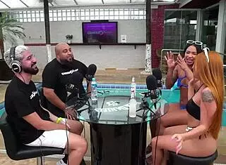 Novinhas Prefer Thick Cocks - Pocahontas Oficial and Fadinha Maju