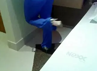 Oops, meant to say groping in leggings!