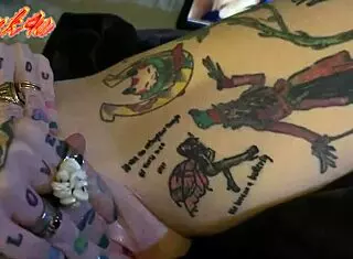 Hot Milf Orgasms Watching Lesbians.